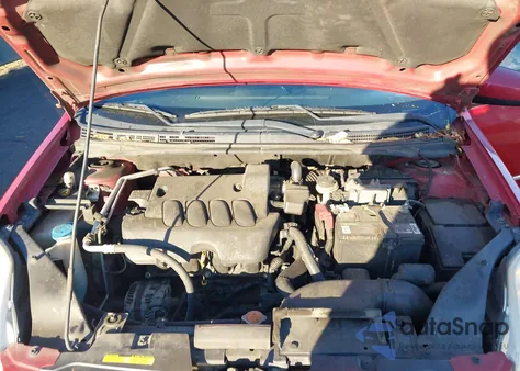 2011 Nissan Sentra 2.0S z USA, uszkodzony, nr VIN 3N1AB6APXBL716555